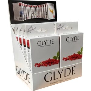 Glyde Kondome Glyde Ultra, 10x10 vegane Kondome Spar-Set, Sorte: Slimfit Strawberry, Zertifiziert mit der Veganblume, Gefühlsecht & Reißfest, rot gefärbt und mit natürlichem Erdbeer-Aroma, Größe XS