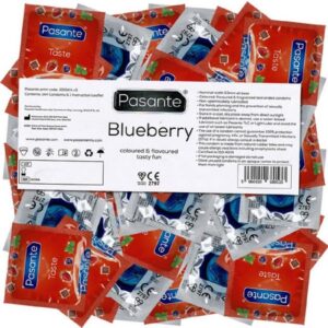 Pasante Kondome Pasante Vorratspackung, fruchtige Kondome mit Aroma Sorte: Blueberry, Kondome mit Blaubeer Geschmack, Kondome für Oralverkehr