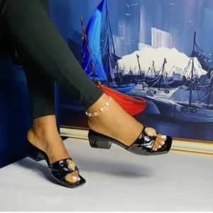 New High Heels Women's Sandals Hardware Buckle With Summer Slipper Luxury Outdoor Flat Heel