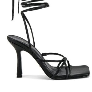 RAYE HIGH-HEELS LO in Black. Size 10.